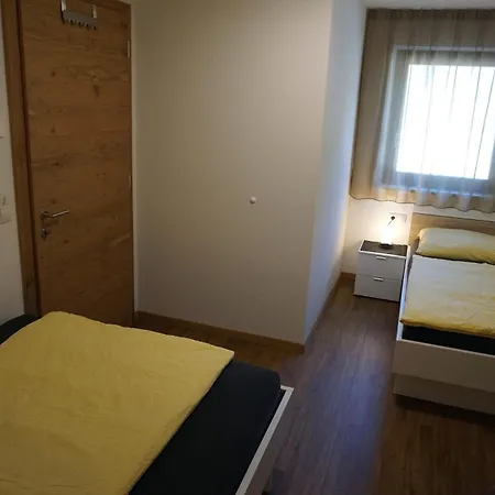 Kloesterle 2018 Lutago Room photo