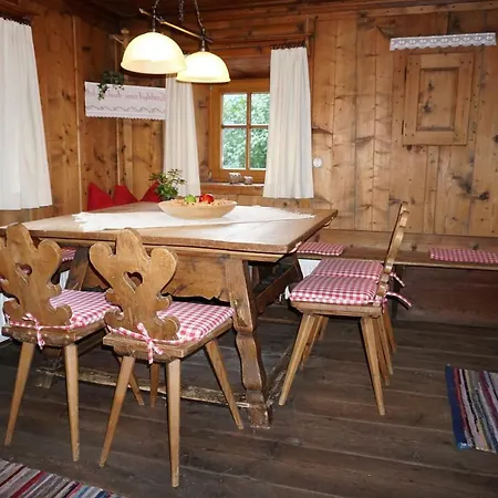 Kloesterle 2018 Lutago Exterior photo